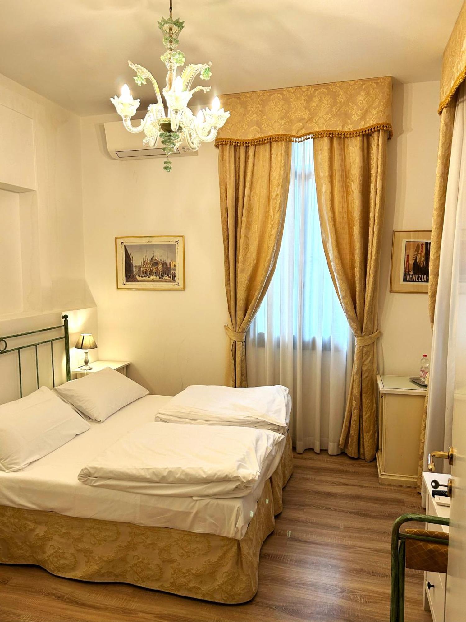 Villa Casanova Lido de Venise Extérieur photo